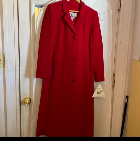 Red Wool Marvin Richards - Picture 3 of 4